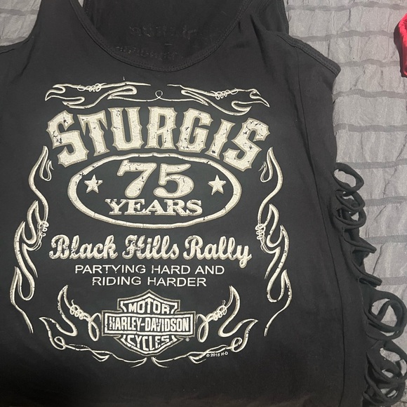 Tank top bundle - Picture 3 of 4